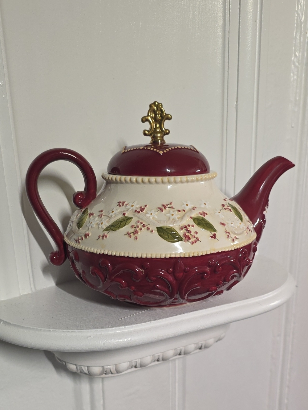 8 Cup Vintage Teapot, StealStreet  Porcelain with Holiday Colours